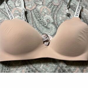 Victoria's Secret Light Beige Bra